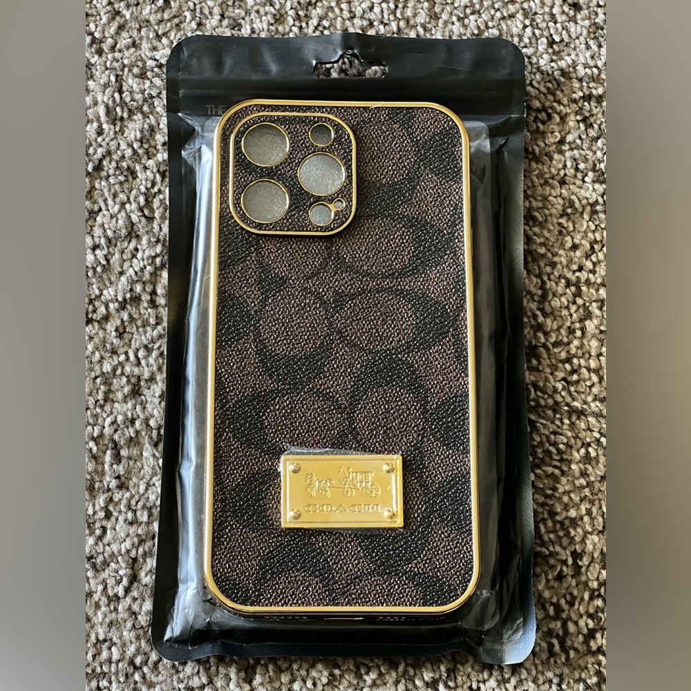 Beautiful luxury IPhone 13 Pro Max case ❣️